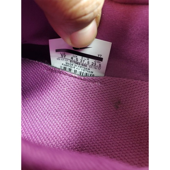 Nike Air Vapormax Running Sneakers Women's Size 6.5 Purple Low Top - Picture 10 of 11